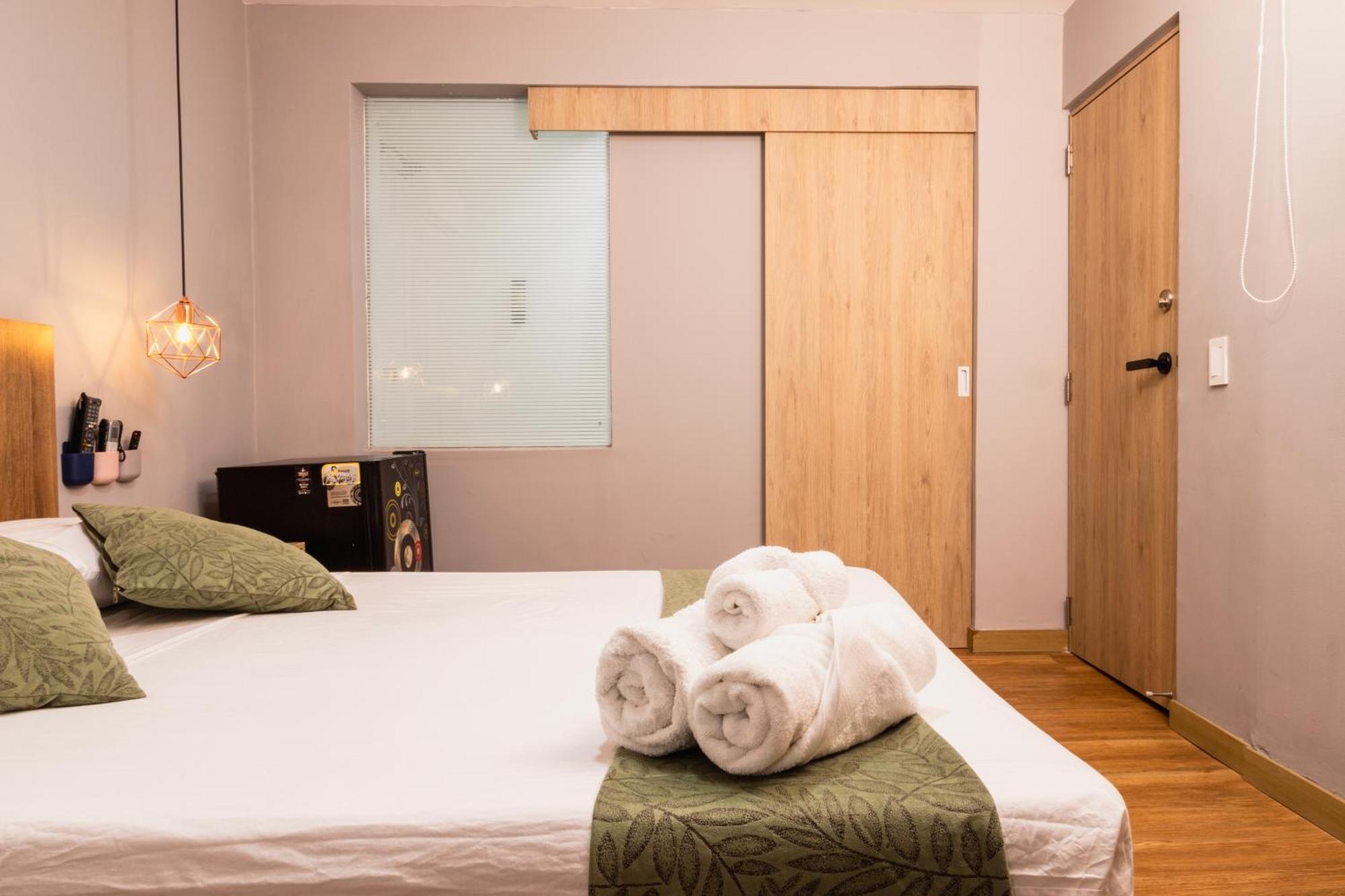 Hotel Casa 73 Deluxe Μεντεγίν Εξωτερικό φωτογραφία